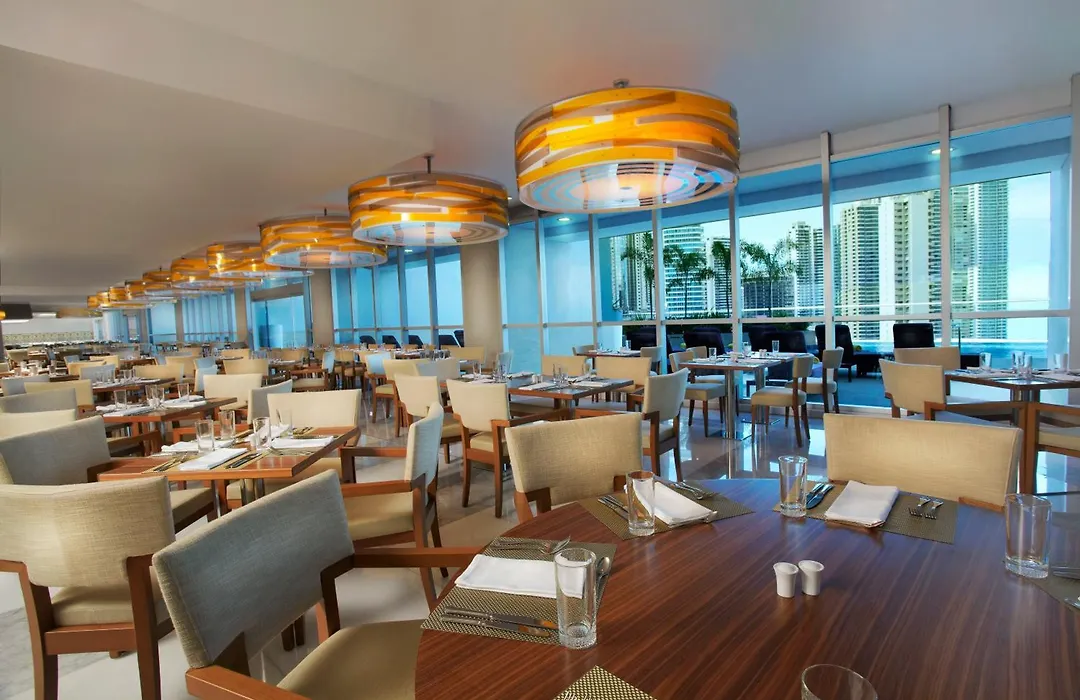 Megapolis Hotel Panama-1