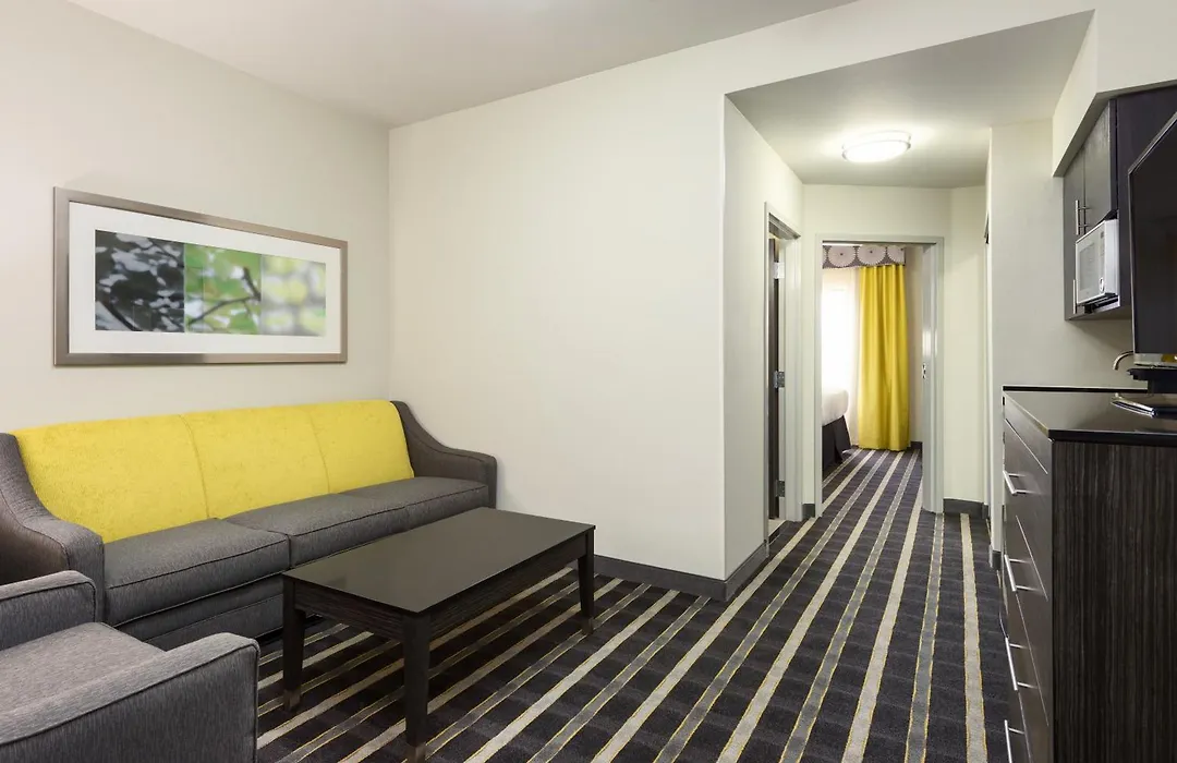 Holiday Inn Express And Suites Norman By Ihg-1