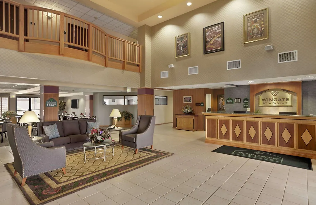 Wingate By Wyndham Pueblo-1