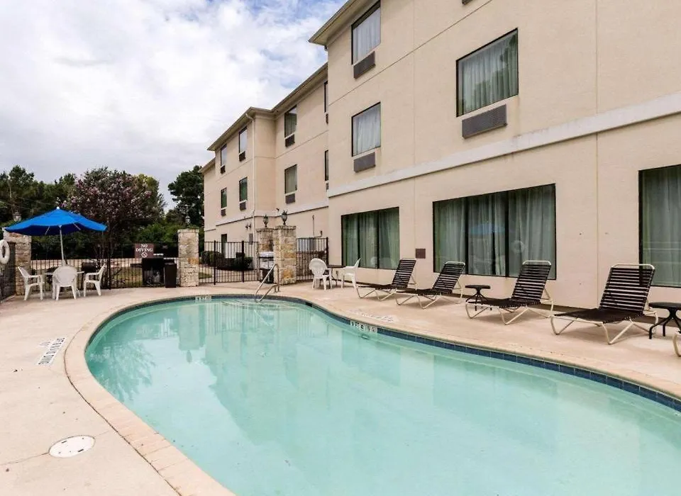 Quality Suites Huntsville Near University-1
