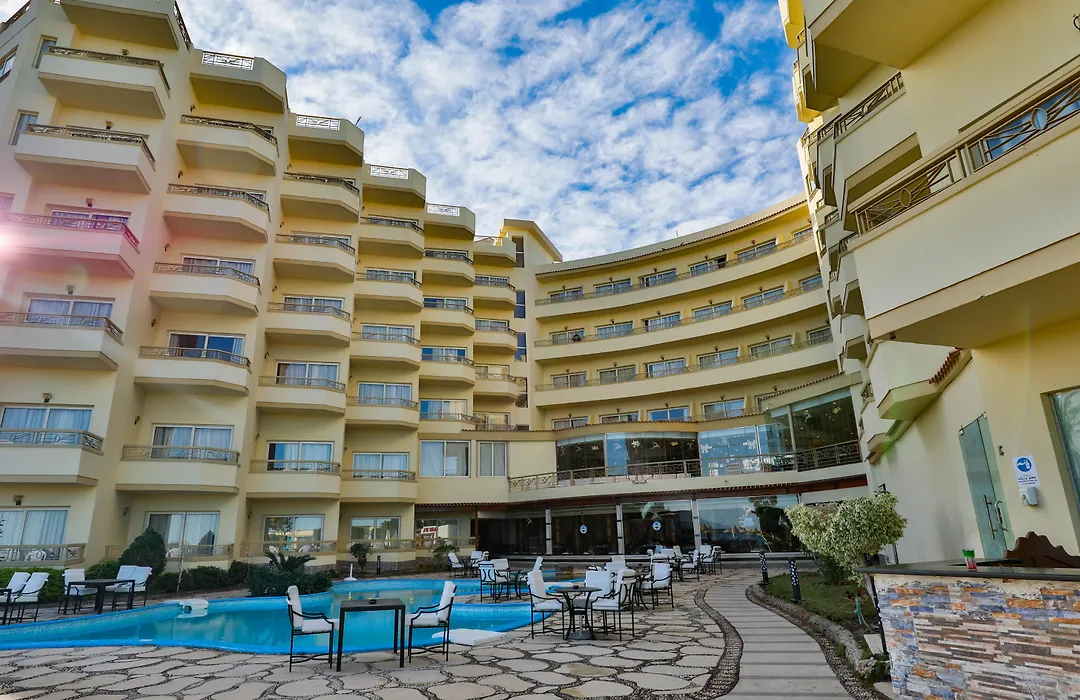 Magic Beach Hotel Hurghada-1