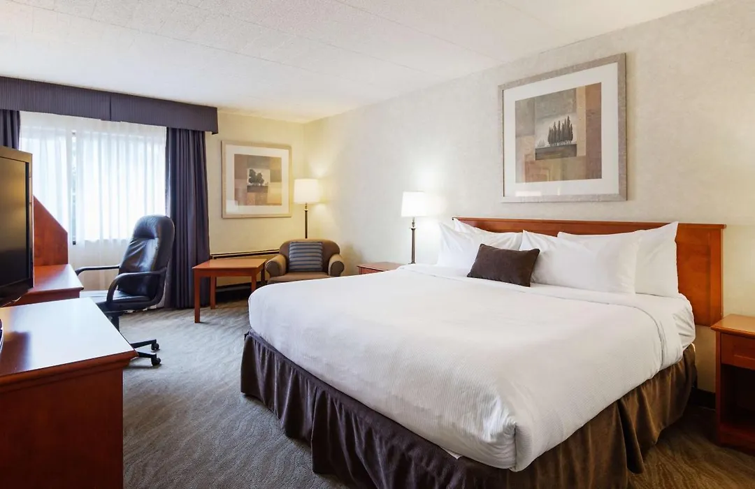 Best Western North Bay Hotel & Conference Centre-1