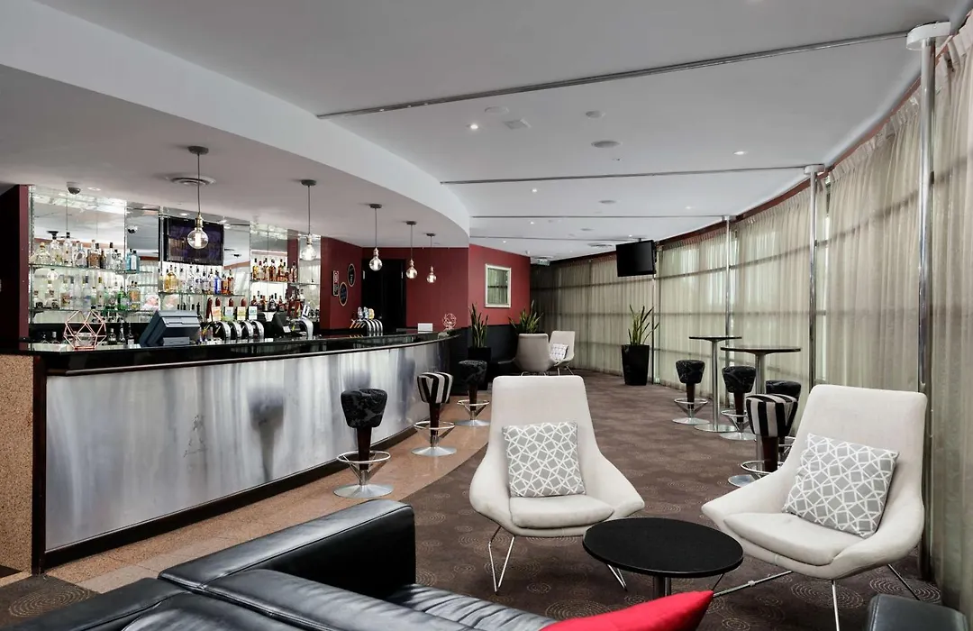 Rydges Parramatta-1