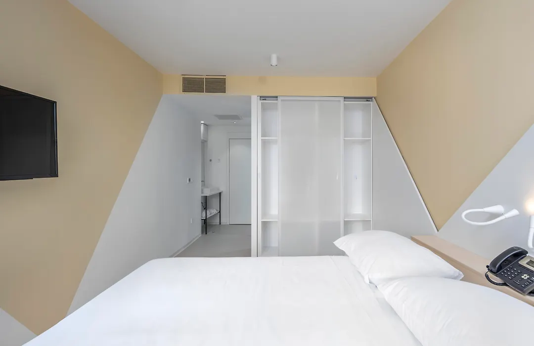 Aminess Vival Lisanj Family Hotel-1