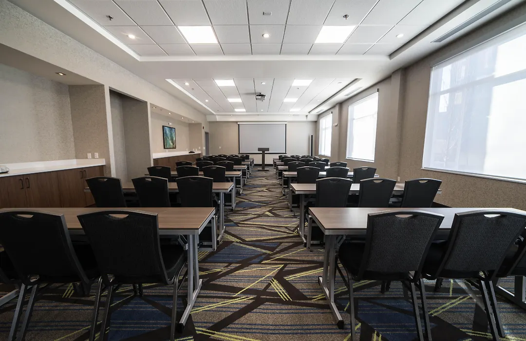 Holiday Inn Express & Suites - West Edmonton-Mall Area By Ihg-1
