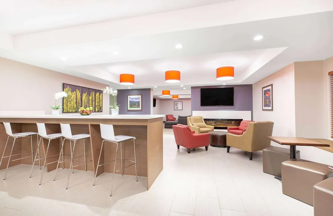 Microtel Inn & Suites By Wyndham Fort Mcmurray-1