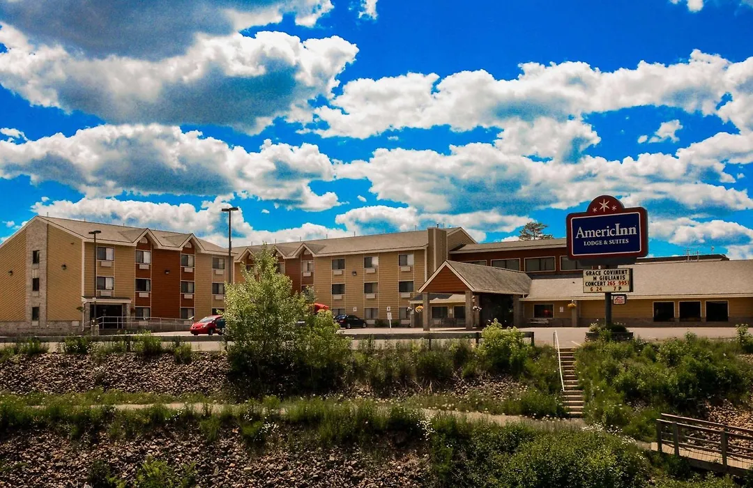 Americinn By Wyndham Iron River-1