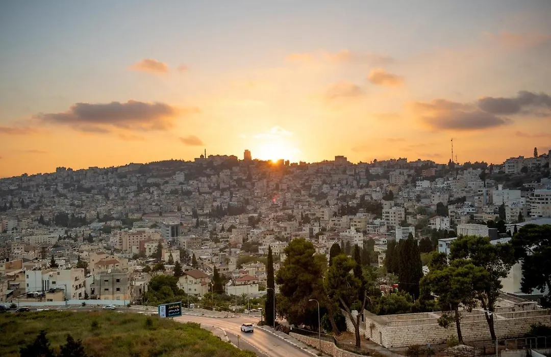 Ramada Olivie Nazareth-1