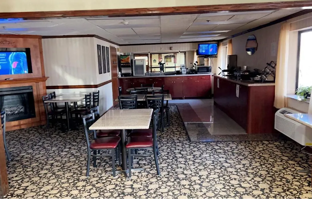 Baymont By Wyndham Battle Creek/I-94-1