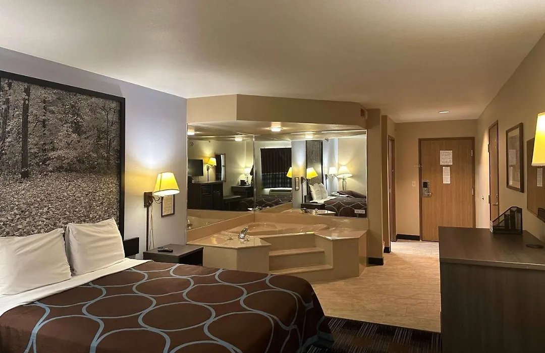 Super 8 By Wyndham Columbia East-1