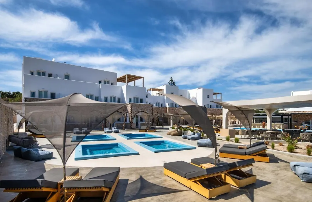 Aelia Luxury Suites-1