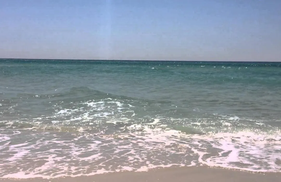 Laketown Wharf Resort: Family-Friendly Beachfront Condos with Lake Views-1
