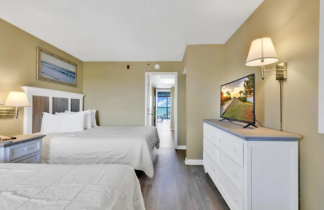 Windsurfer Hotel-1