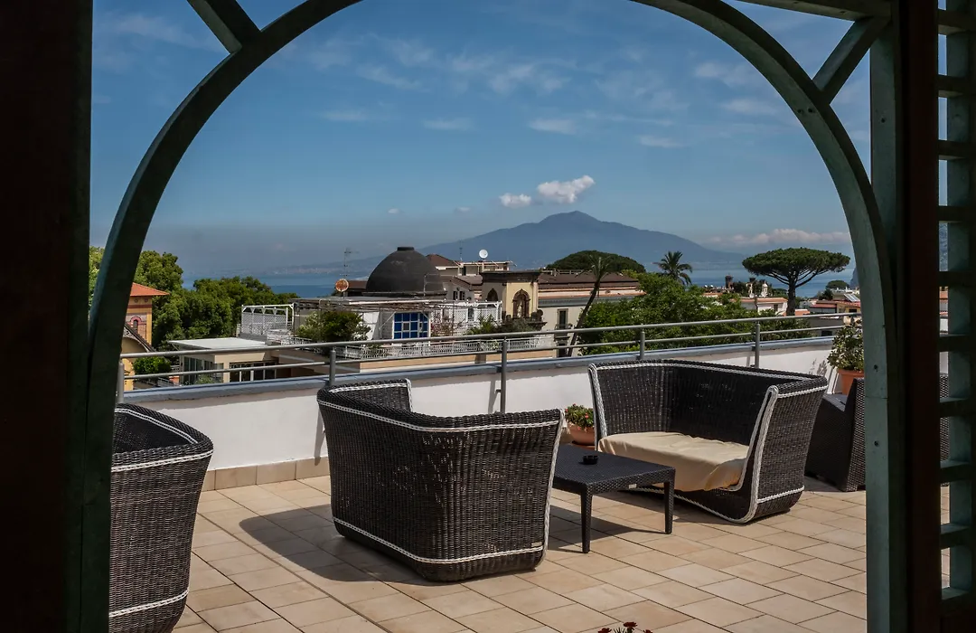 Hotel La Pergola-1
