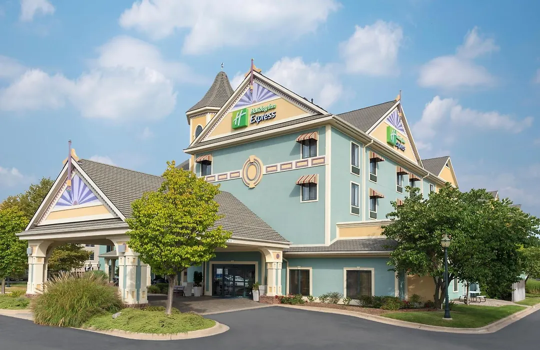 Holiday Inn Express Holland By Ihg-1