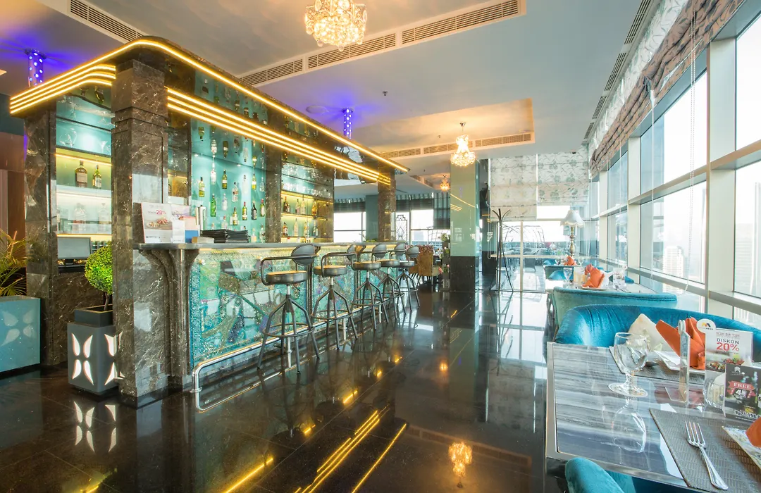 Manhattan Hotel Jakarta-1