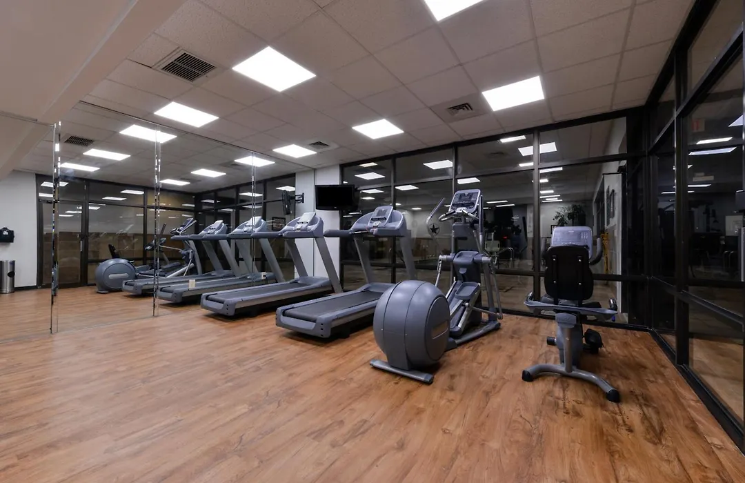 Holiday Inn Hotel And Suites Beaumont-Plaza I-10 & Walden By Ihg-1