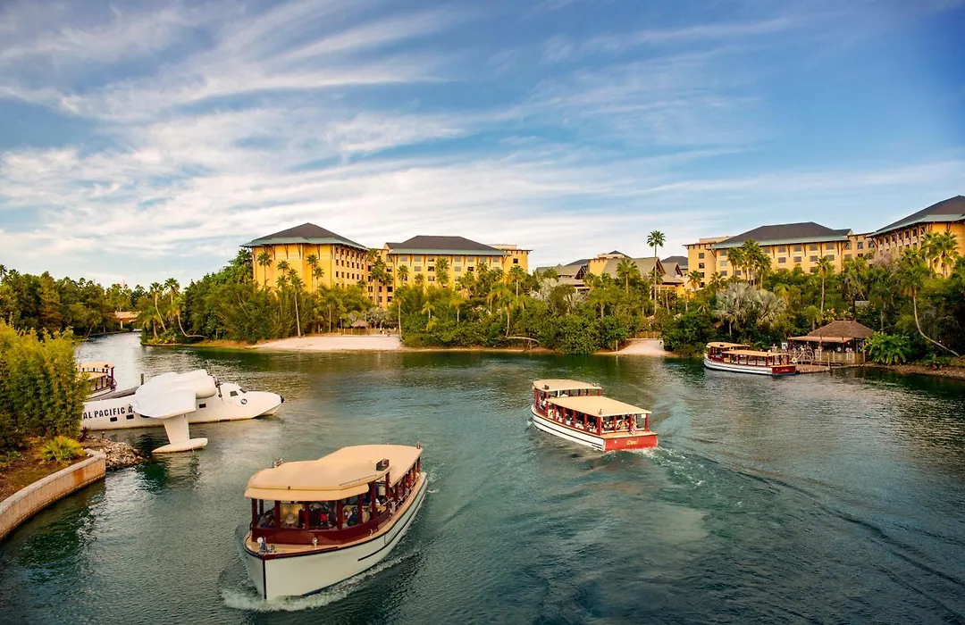 Universal'S Loews Royal Pacific Resort-1