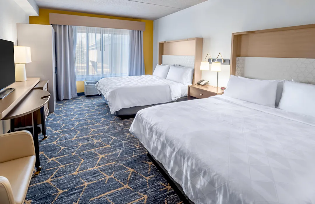 Holiday Inn & Suites Wausau-Rothschild By Ihg-1