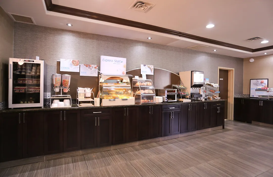 Holiday Inn Express Hotel & Suites Vernon By Ihg-1