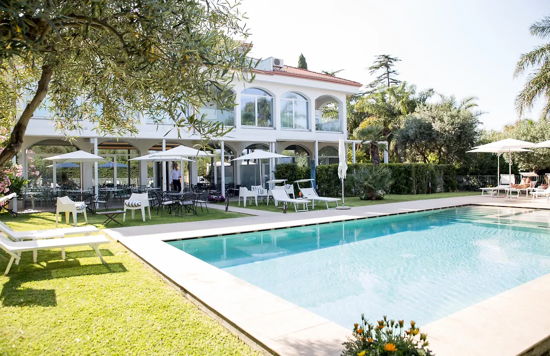 Sicilia'S Art Hotel & Spa-1