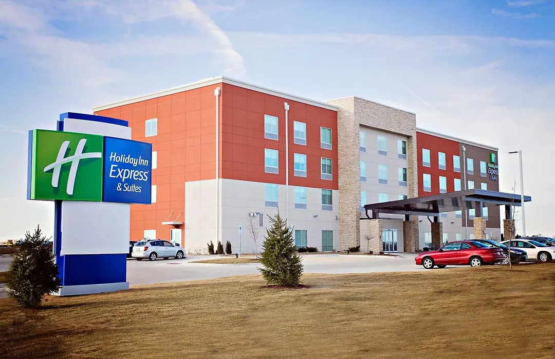 Holiday Inn Express & Suites - Rantoul By Ihg-1