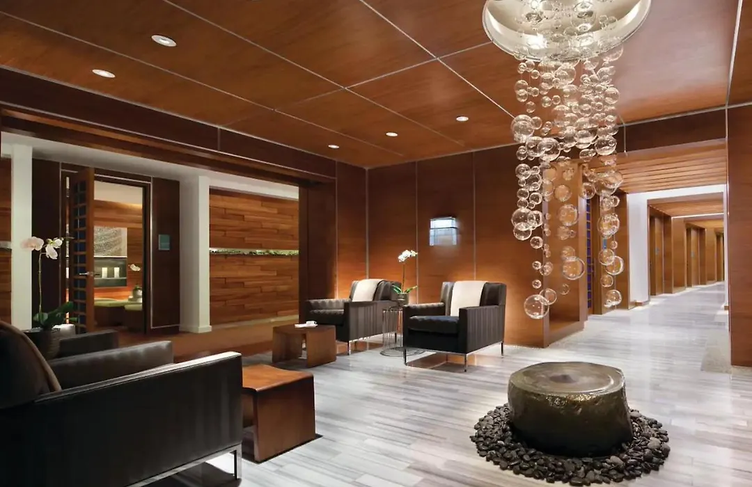 Gorgeous Suite Vdara 22Nd Flr - Pool View - Free Valet-1