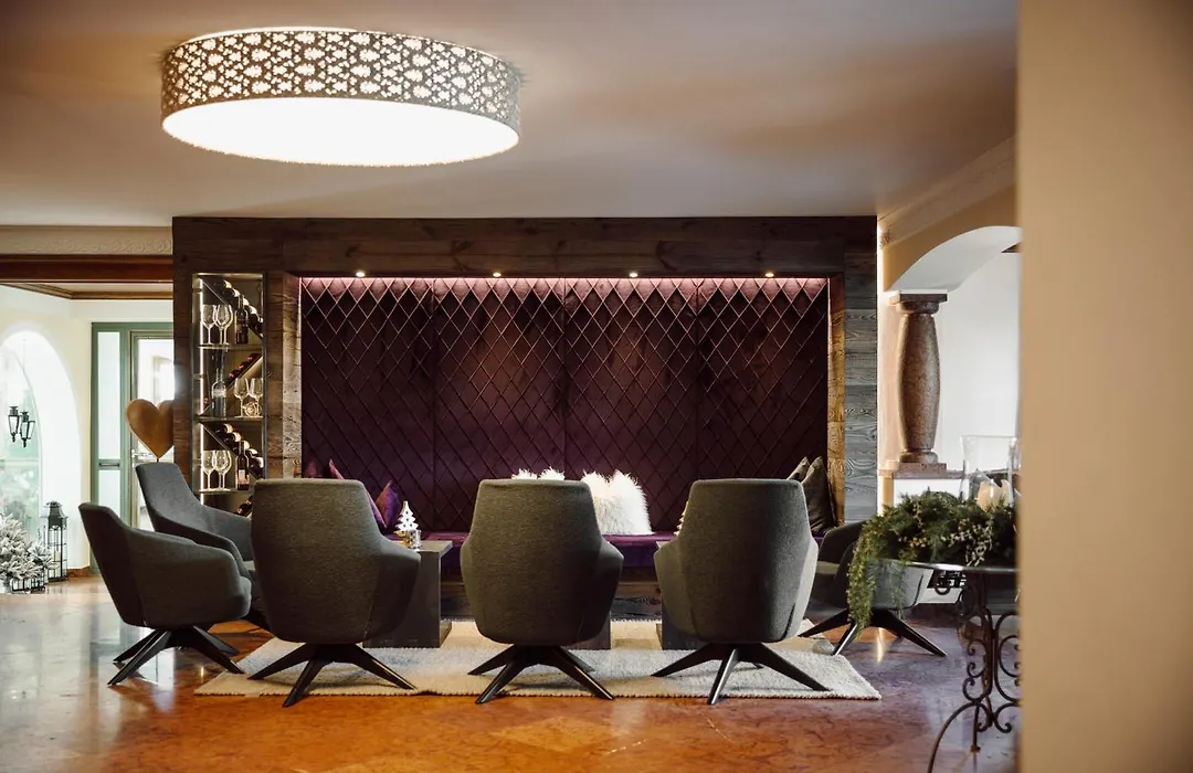 Hotel Lerch-1