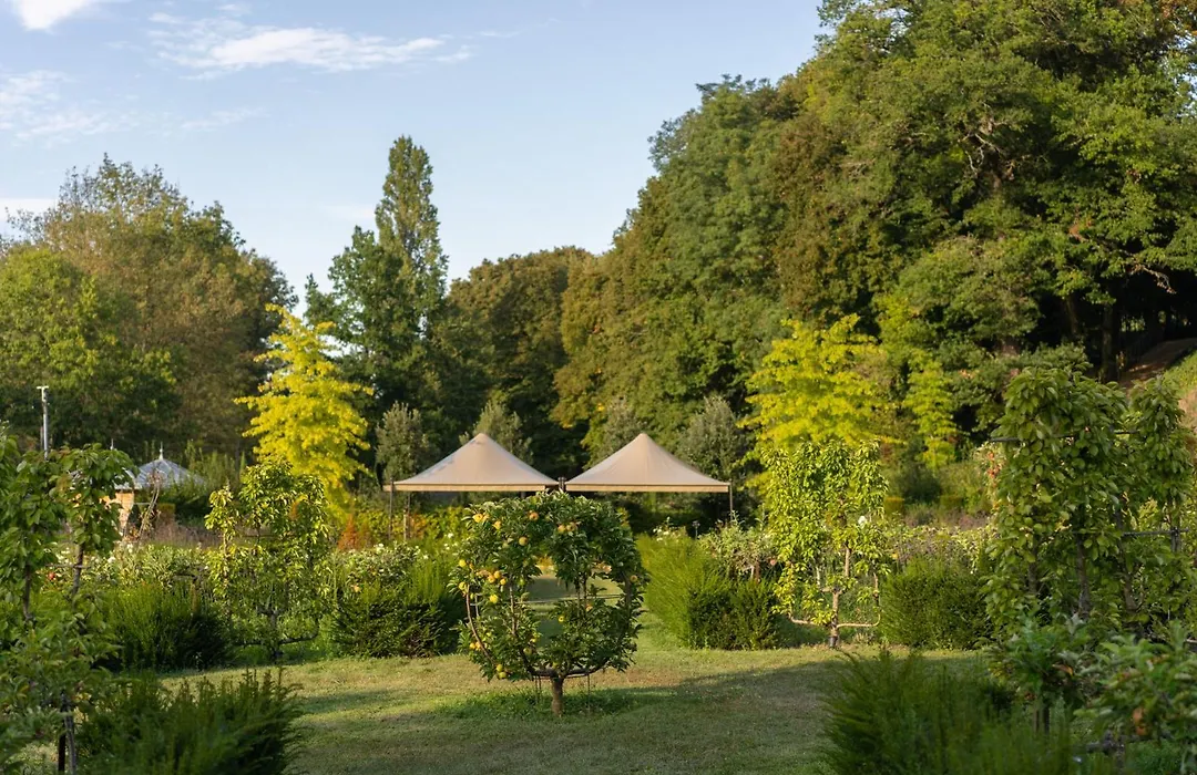 Relais & Chateau Louise De La Valliere-1