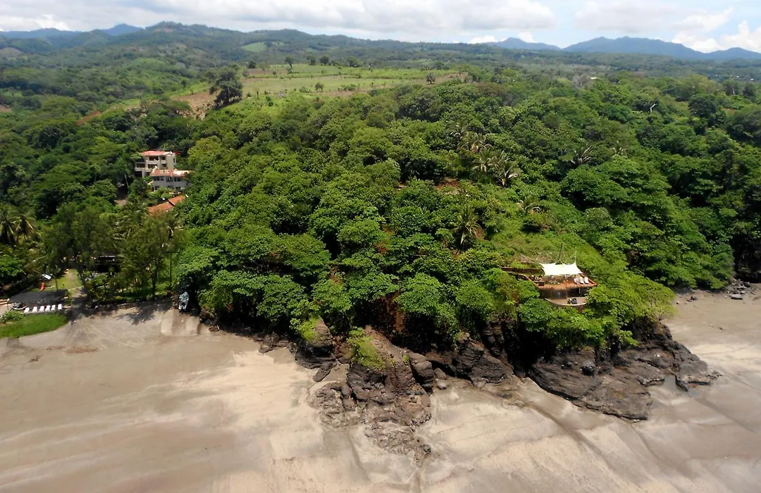 Las Flores Resort-1