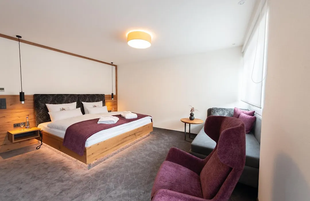 Kur- und Wellnesshotel Förch-1