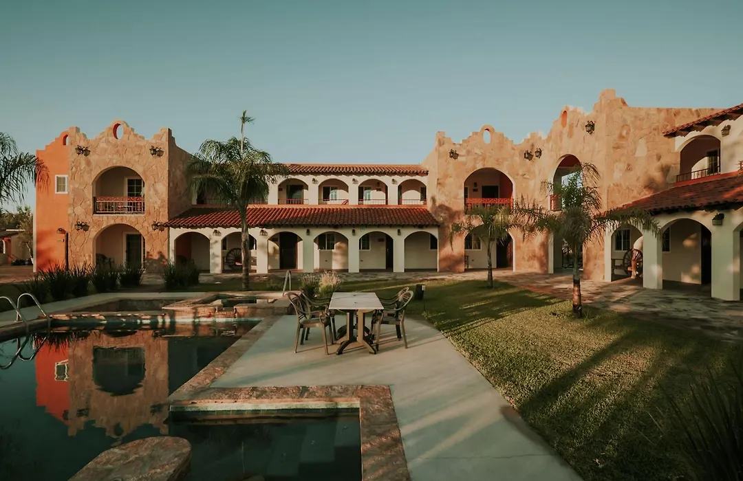 Hacienda Los Olivos, Valle de Guadalupe-1