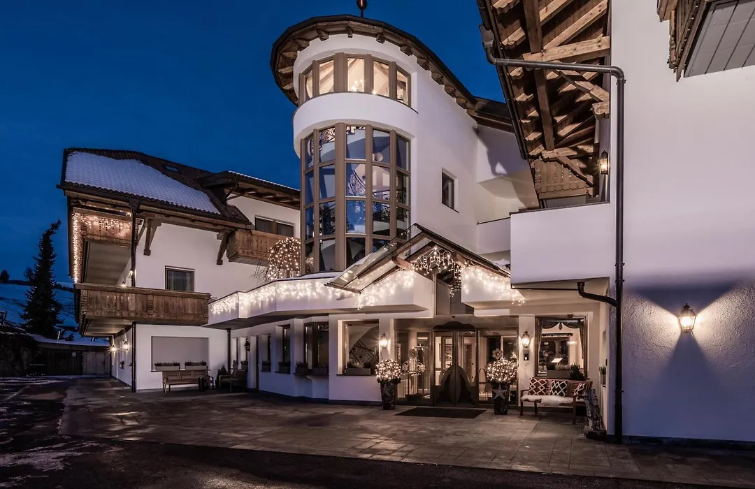 Hotel Christoph-1