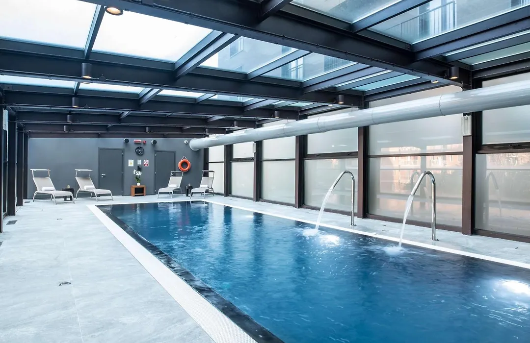 Radisson Blu Hotel Milan-1