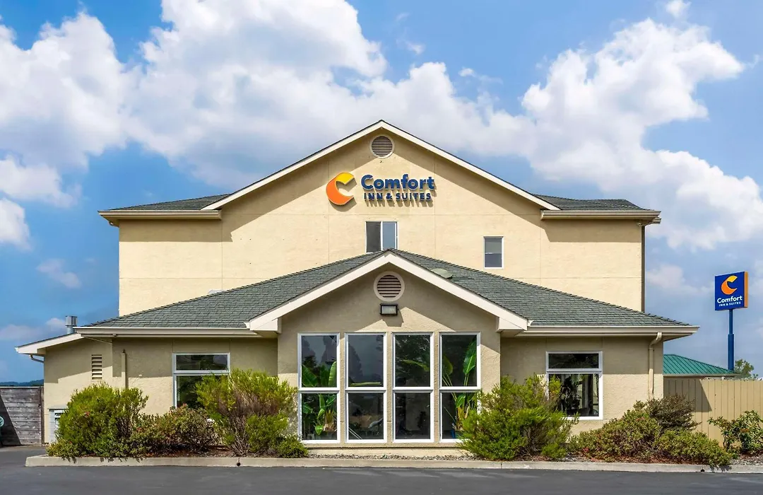 Comfort Inn & Suites Redwood Country-1