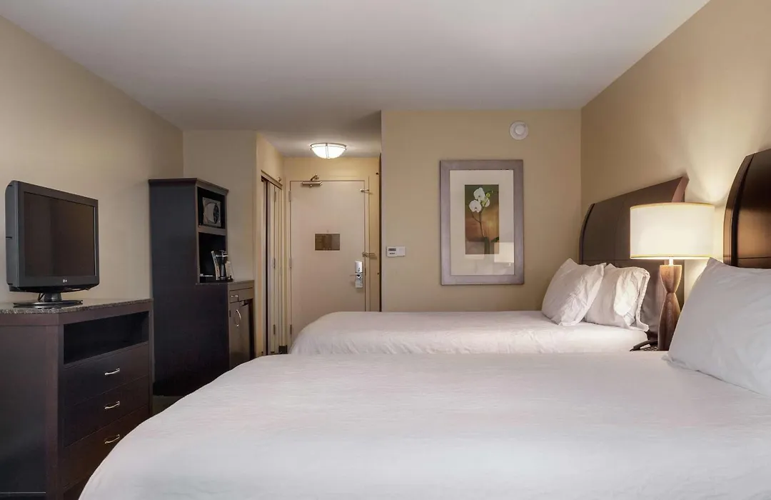 Hilton Garden Inn Fargo-1