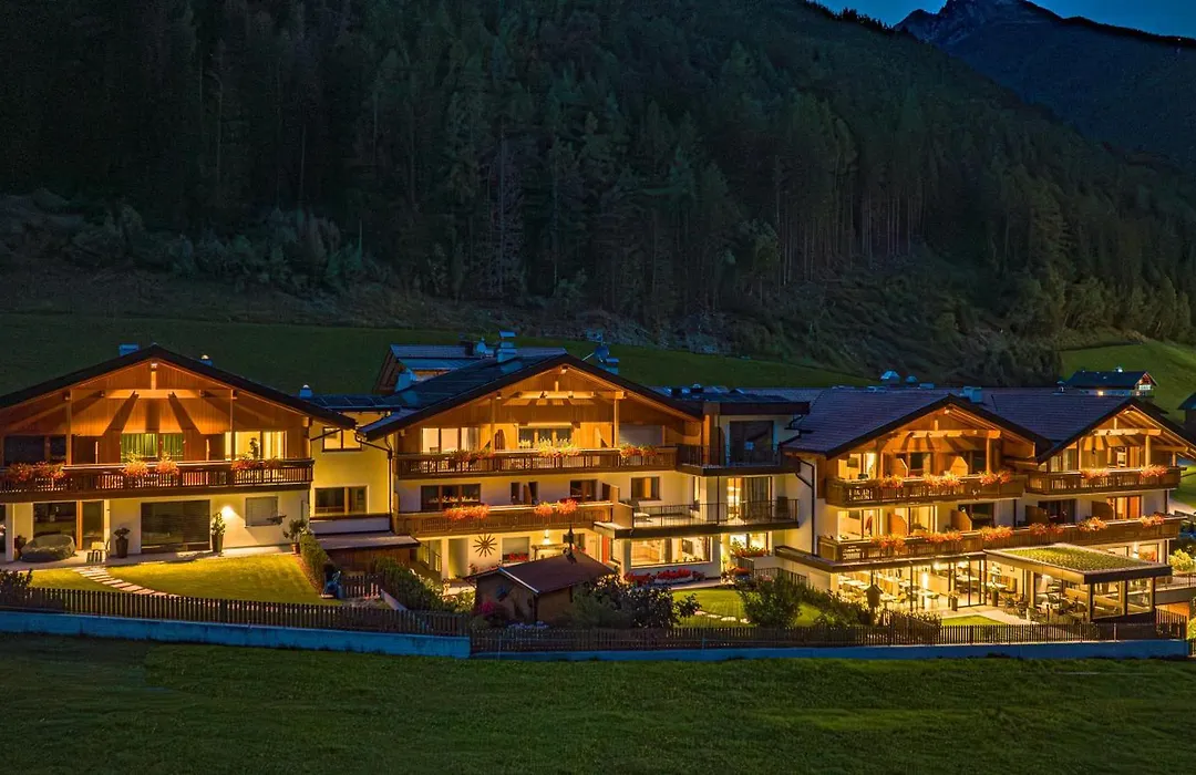 Martinshof berg herz hotel-1