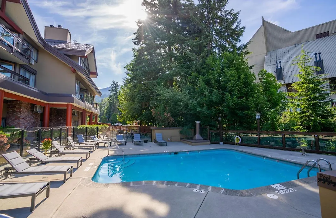 Whistler Village Inn & Suites-1