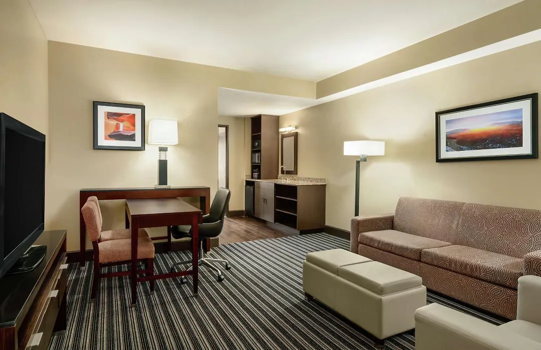Embassy Suites By Hilton Salt Lake West Valley City-1