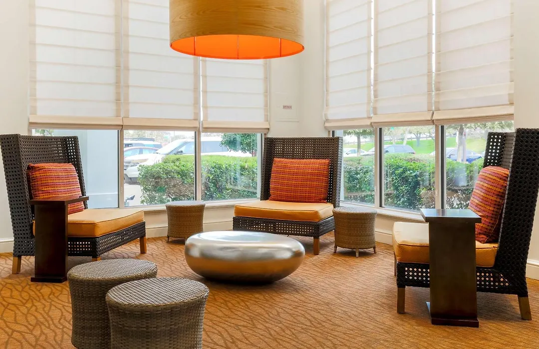 Hilton Garden Inn Dallas/Market Center-1