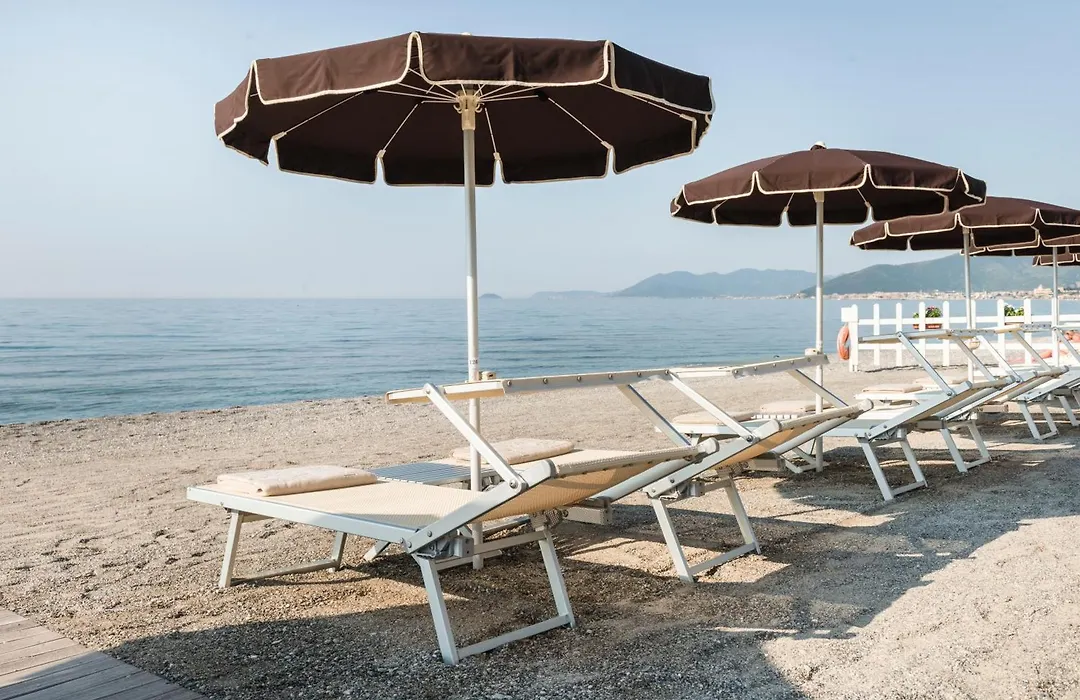Grand Hotel Pietra Ligure-1