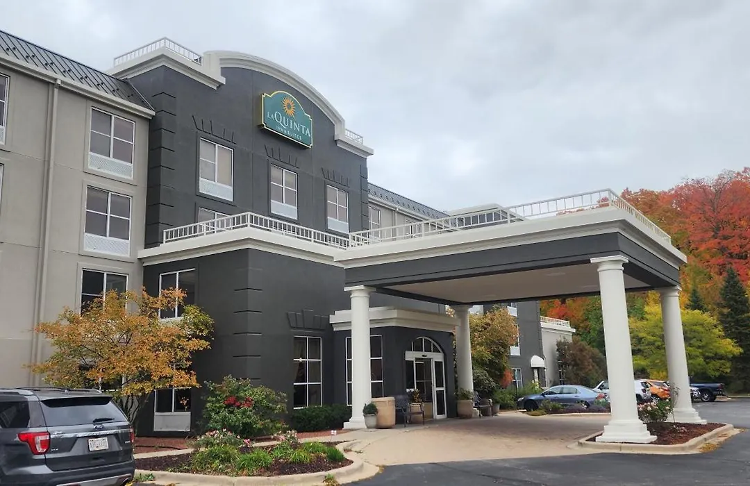 La Quinta By Wyndham Milwaukee Sw New Berlin-1