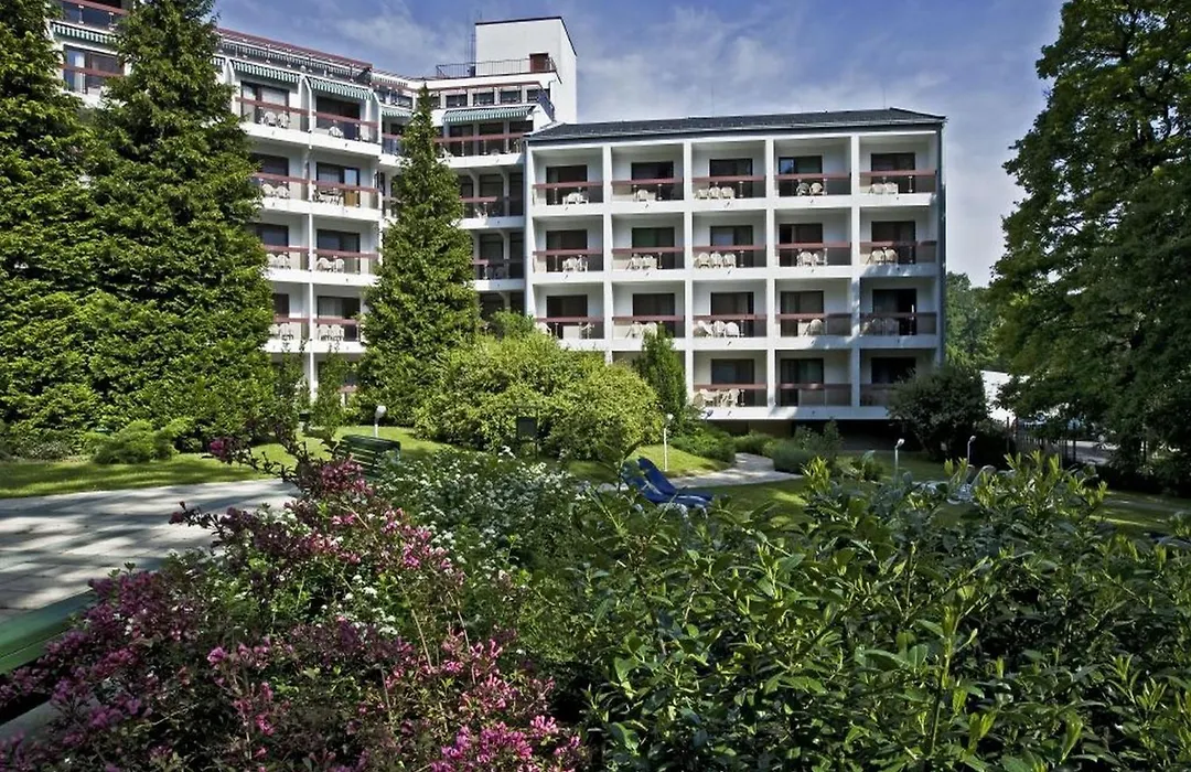 Hotel Loever Sopron-1