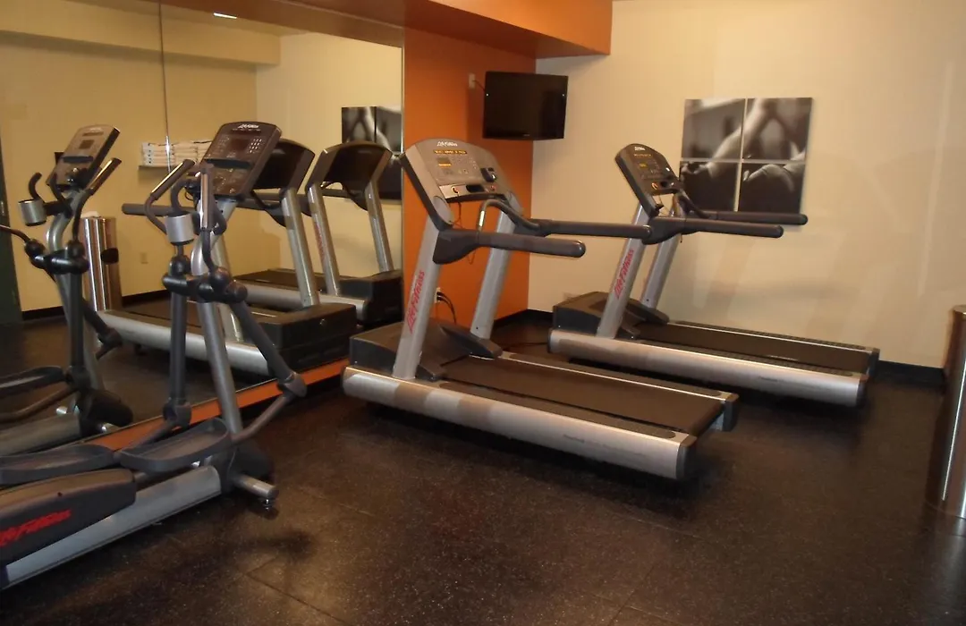Country Inn & Suites By Radisson, Middleton - Madison West-1