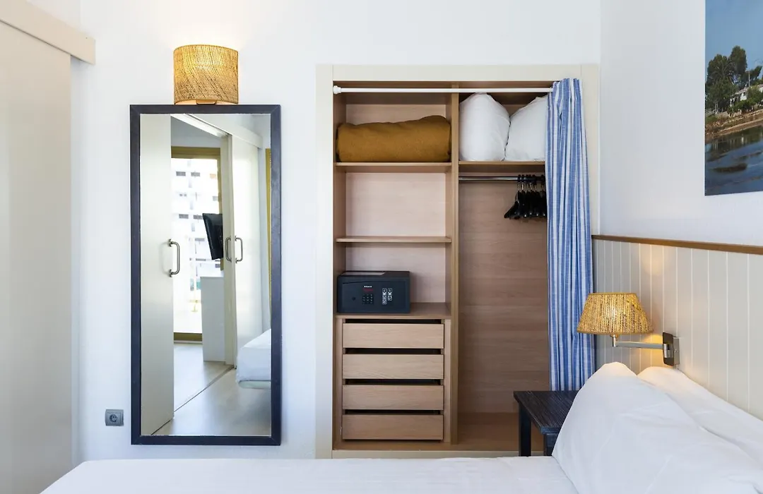 Blaumar Hotel-1