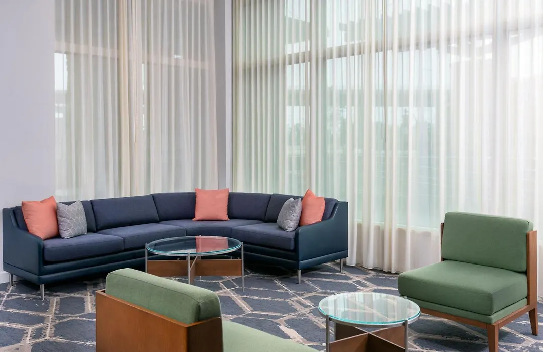 Courtyard By Marriott Buffalo Downtown/Canalside-1