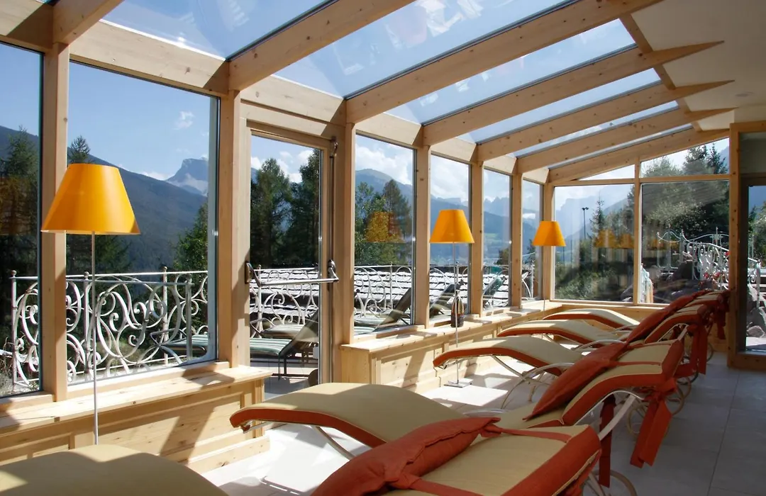 Hotel Albion Mountain Spa Resort Dolomites-1