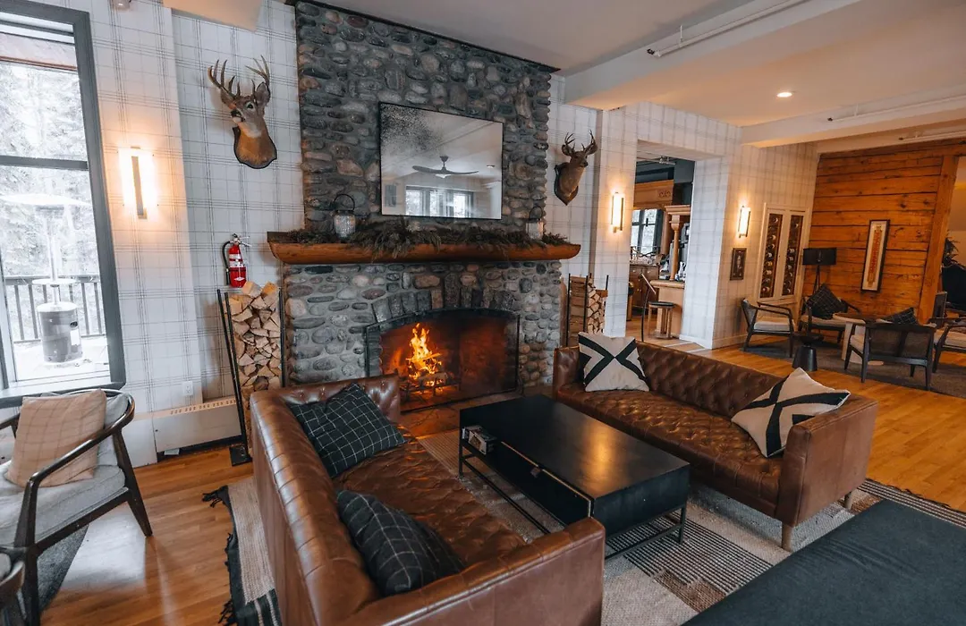 Emerald Lake Lodge-1