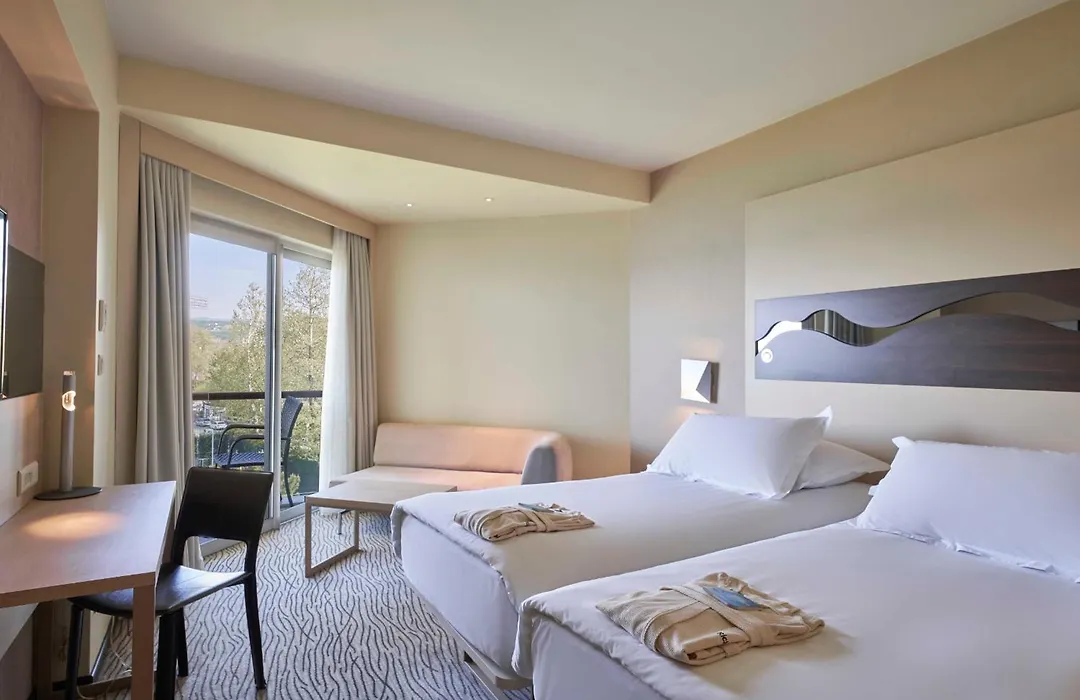 Richmond Nua Wellness Spa - Adult Only-1