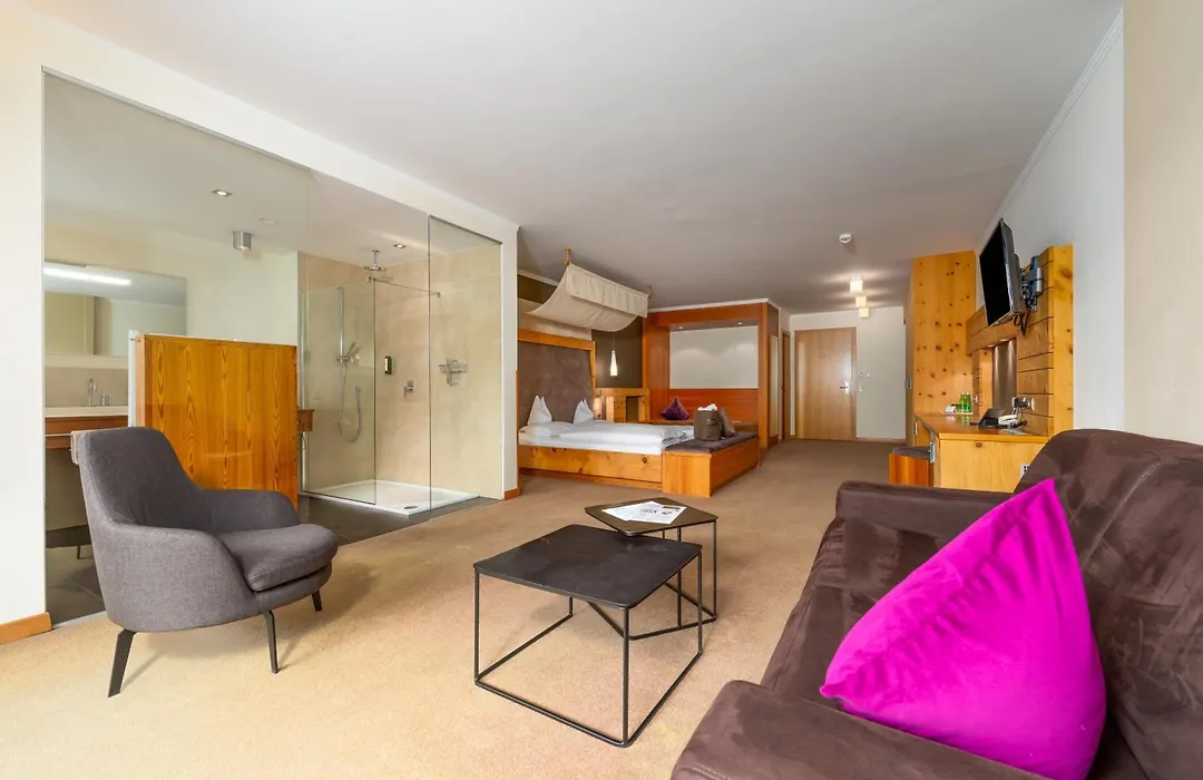 Superior Wellnesshotel Mein Almhof 4 S-1